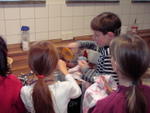 2005-12-03-kinder-weihnachtsbacken_189.jpg