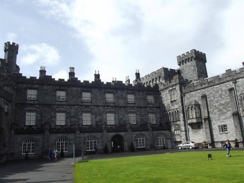 Kilkenny Castle (3).JPG